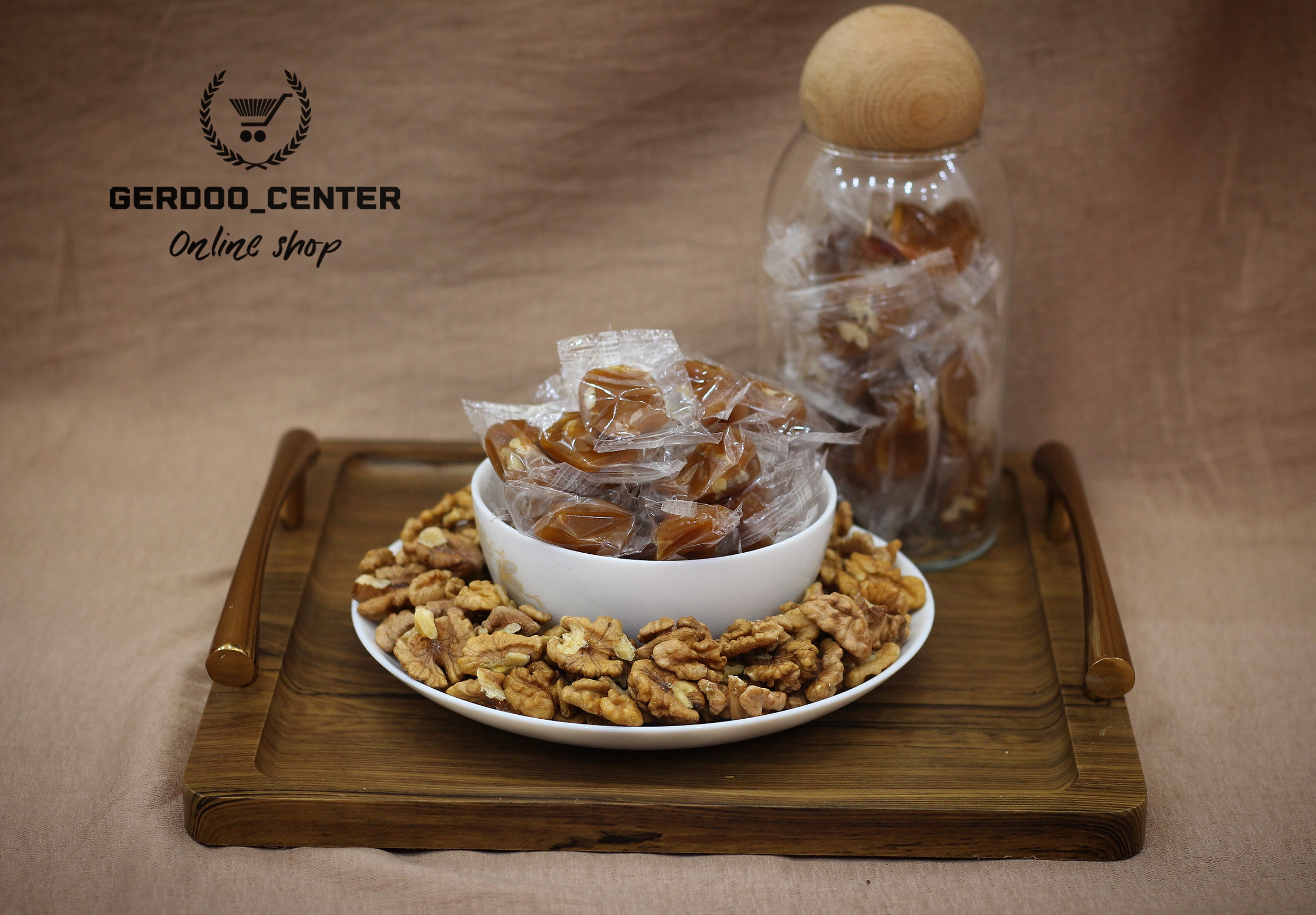 شاطه حلوایی (شکلاتی برای پایه سمنو و مغز گردو )