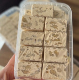 نوقا گردویی