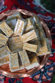 نوقا گردویی
